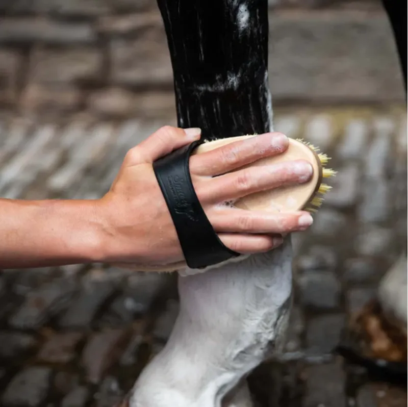 Smart Grooming - Water Brush